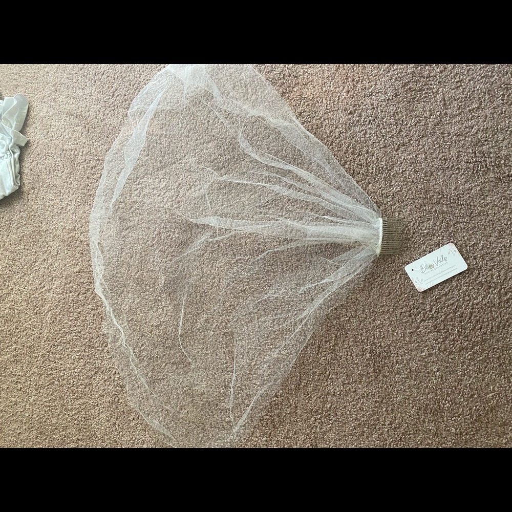 Small veil